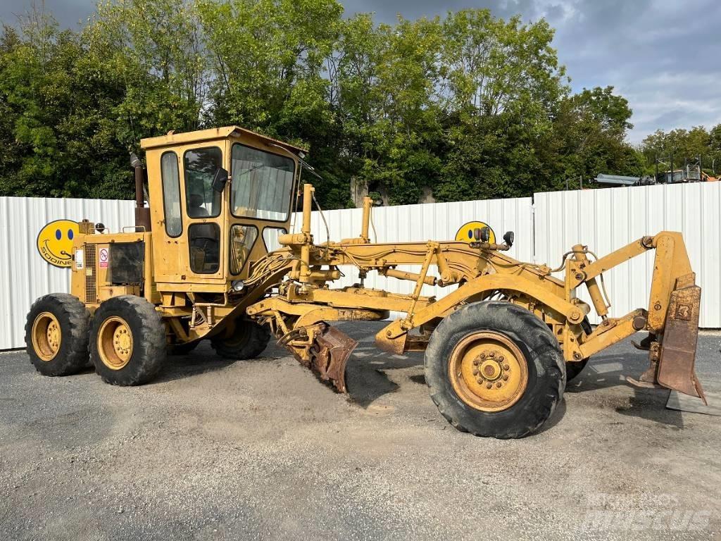 CAT 120 G Tiehöylät