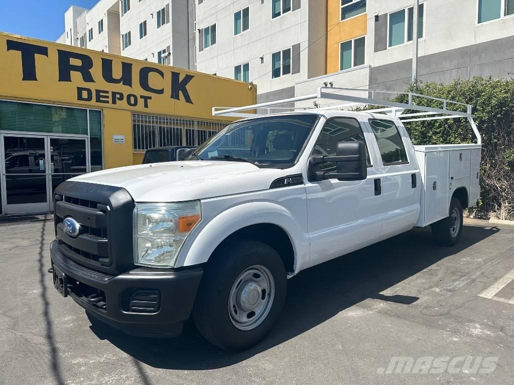 Ford F 350 Lava-autot