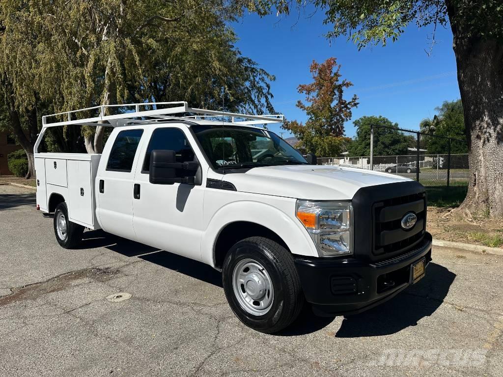Ford F 350 Lava-autot