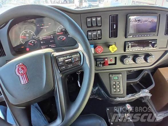 Kenworth T280 Sora- ja kippiautot