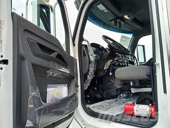 Kenworth T480 Sora- ja kippiautot