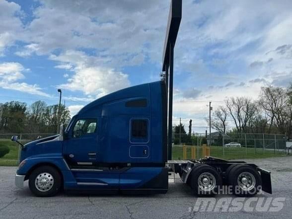 Kenworth T680 Vetopöytäautot