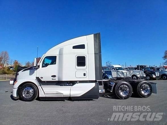 Kenworth T680 Vetopöytäautot