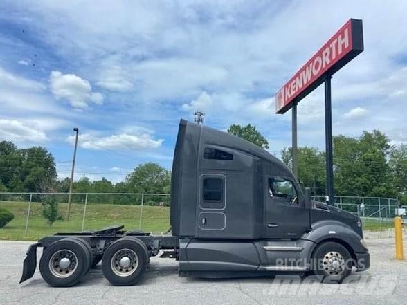 Kenworth T680 Vetopöytäautot