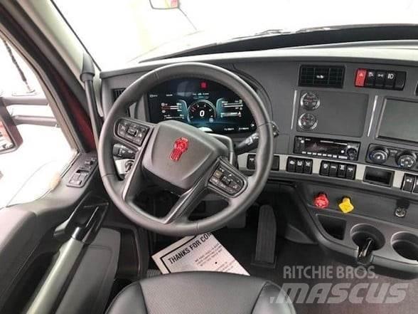 Kenworth T680 Vetopöytäautot