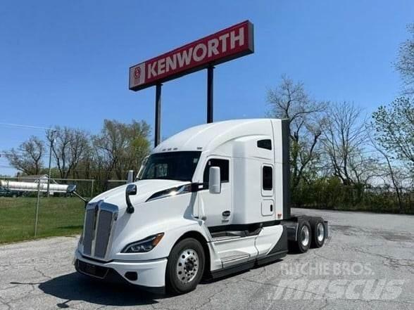 Kenworth T680 Vetopöytäautot