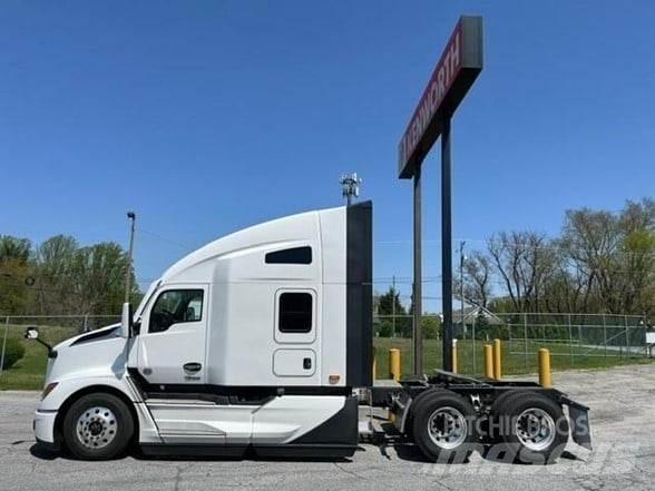Kenworth T680 Vetopöytäautot