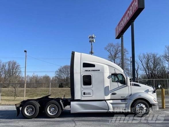 Kenworth T680 Vetopöytäautot