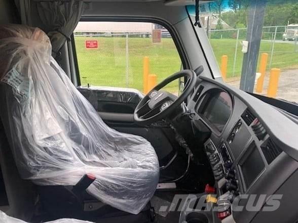 Kenworth T680 Vetopöytäautot