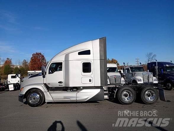 Kenworth T680 Vetopöytäautot