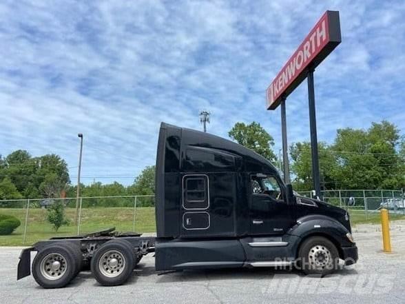 Kenworth T680 Vetopöytäautot