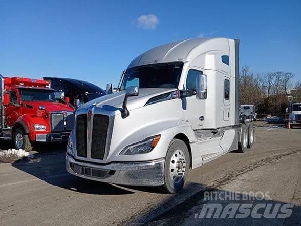 Kenworth T680 Vetopöytäautot