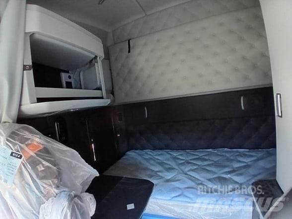 Kenworth T680 Vetopöytäautot