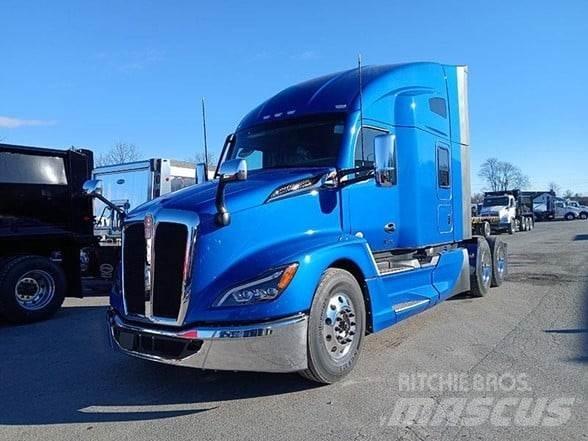 Kenworth T680 Vetopöytäautot