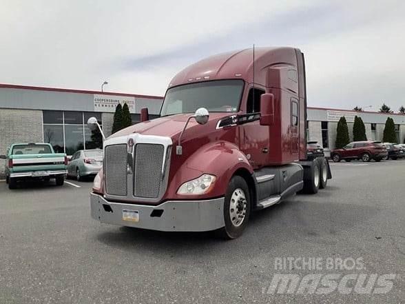Kenworth T680 Vetopöytäautot