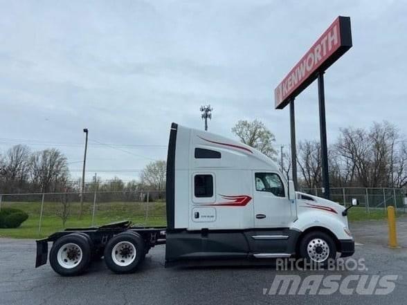Kenworth T680 Vetopöytäautot
