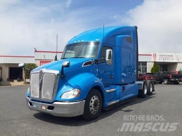 Kenworth T680 Vetopöytäautot
