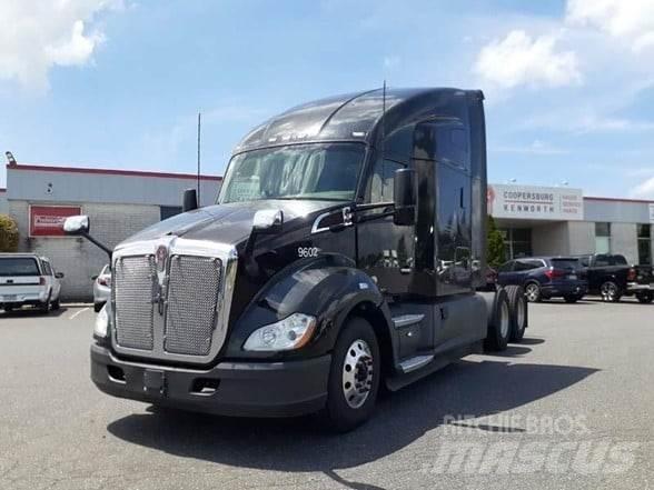 Kenworth T680 Vetopöytäautot