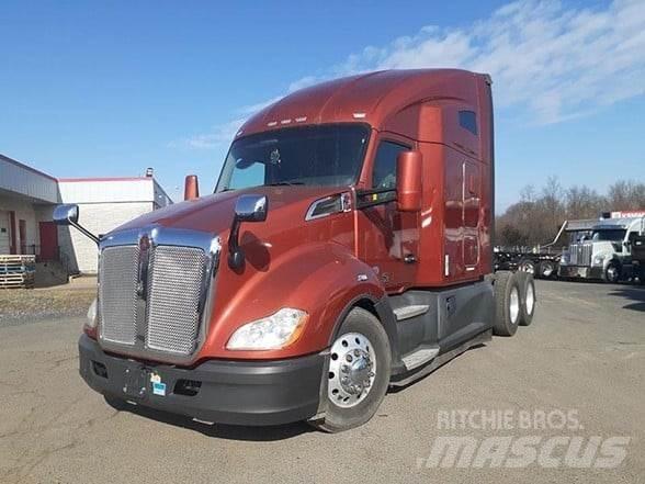 Kenworth T680 Vetopöytäautot