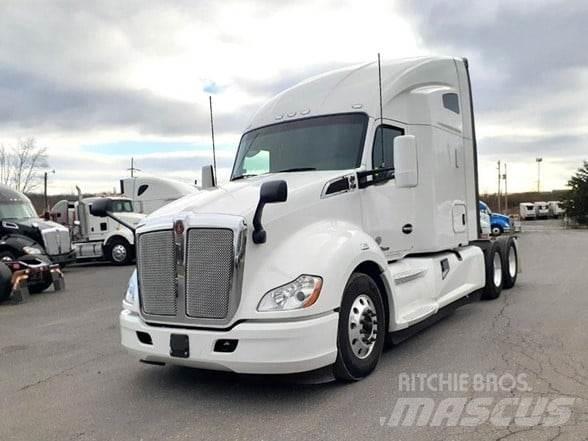 Kenworth T680 Vetopöytäautot