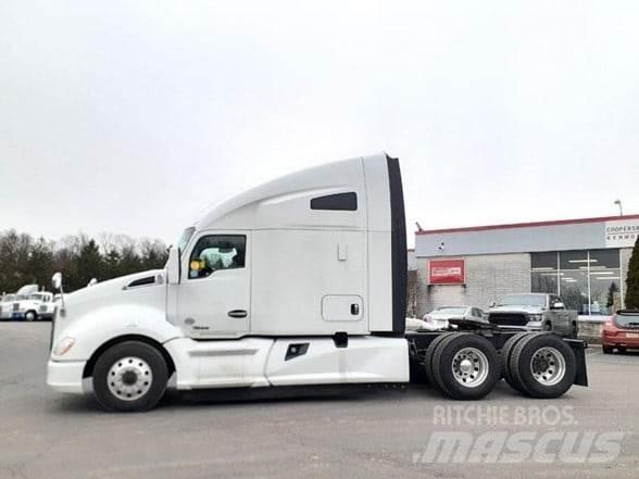 Kenworth T680 Vetopöytäautot