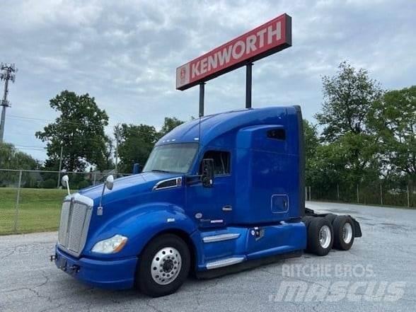 Kenworth T680 Vetopöytäautot