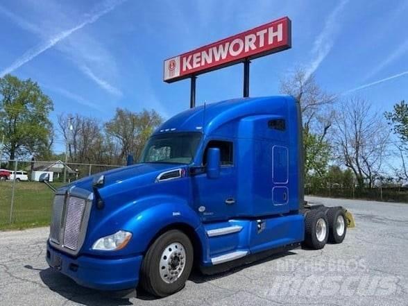 Kenworth T680 Vetopöytäautot