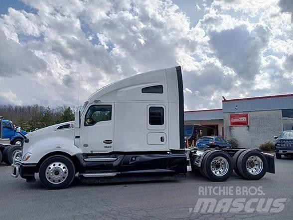 Kenworth T680 Vetopöytäautot