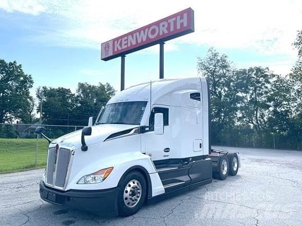 Kenworth T680 Vetopöytäautot