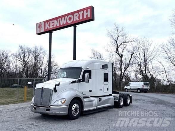 Kenworth T680 Vetopöytäautot