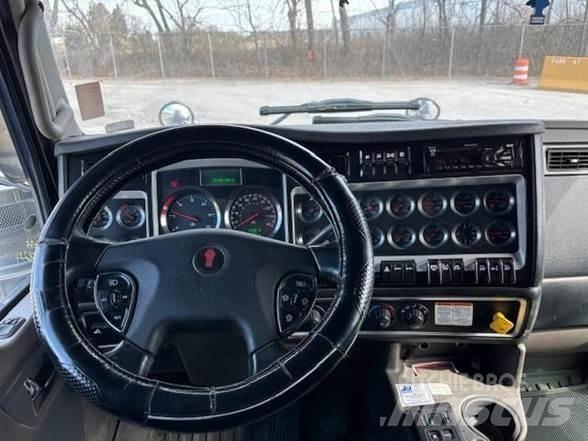 Kenworth T800 Sora- ja kippiautot