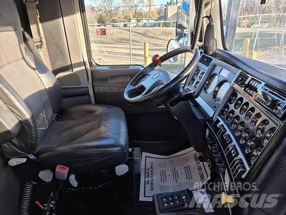 Kenworth T800 Sora- ja kippiautot