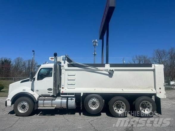Kenworth T880 Sora- ja kippiautot