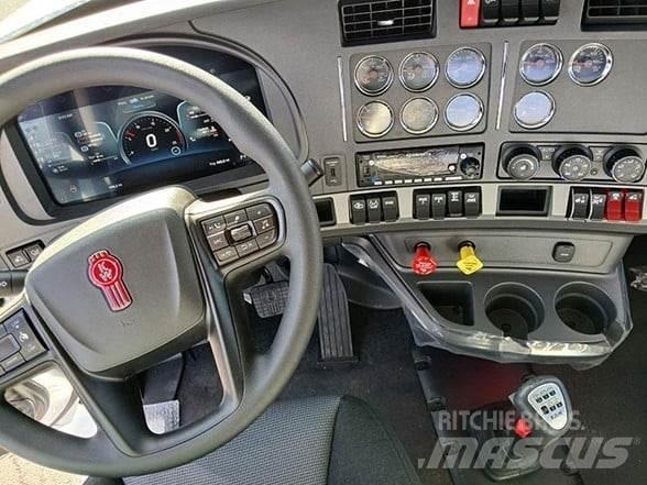 Kenworth T880 Vetopöytäautot