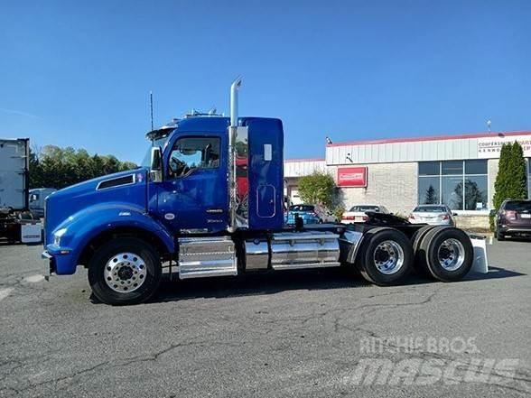 Kenworth T880 Vetopöytäautot