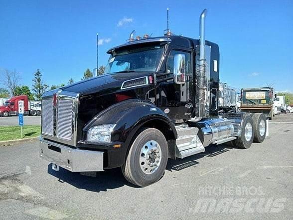 Kenworth T880 Vetopöytäautot
