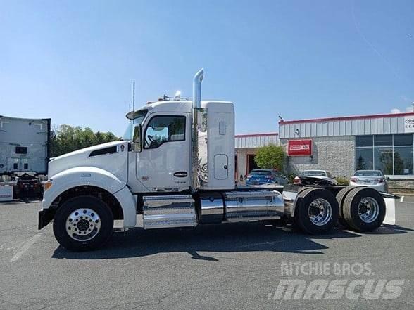 Kenworth T880 Vetopöytäautot