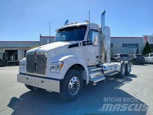 Kenworth T880 Vetopöytäautot