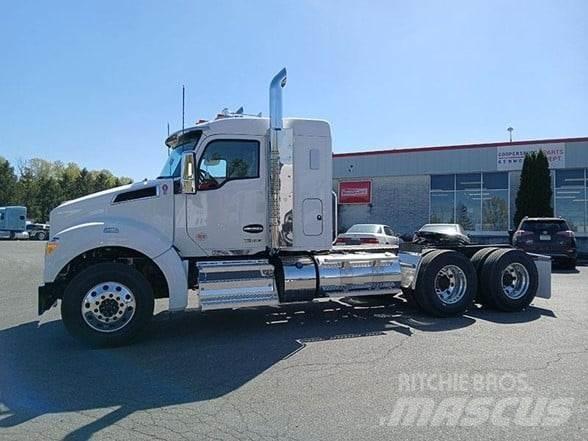 Kenworth T880 Vetopöytäautot