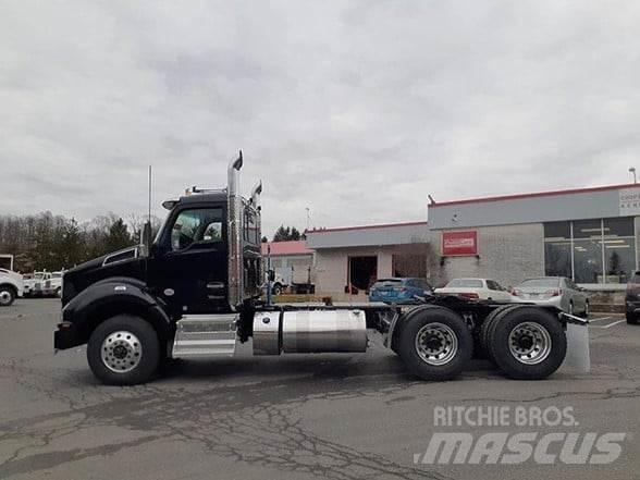 Kenworth T880 Vetopöytäautot