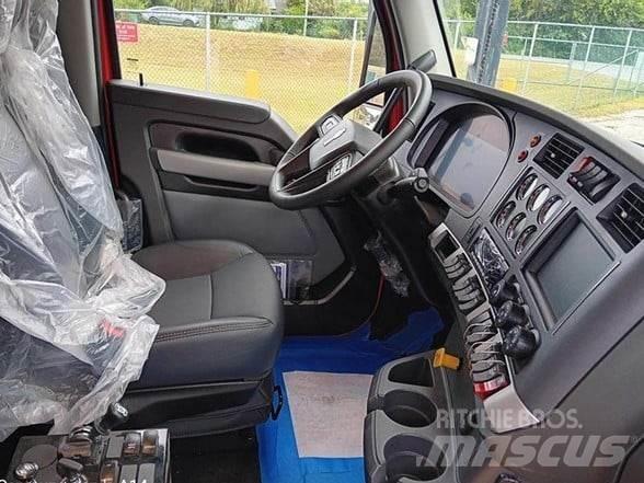 Kenworth T880 Sora- ja kippiautot