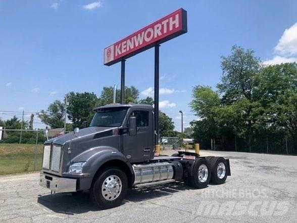 Kenworth T880 Vetopöytäautot