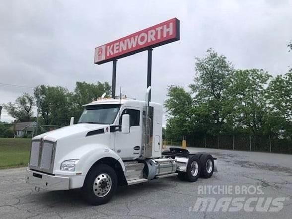 Kenworth T880 Vetopöytäautot