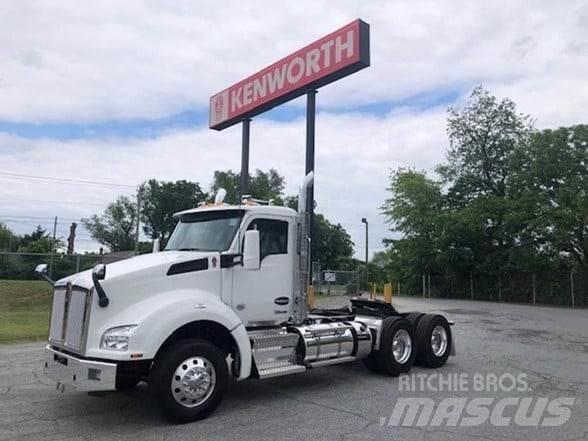 Kenworth T880 Vetopöytäautot