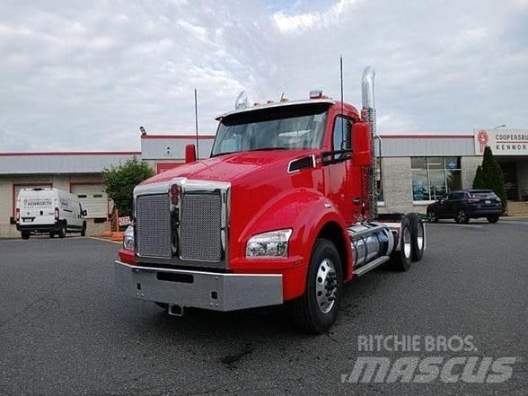 Kenworth T880 Vetopöytäautot