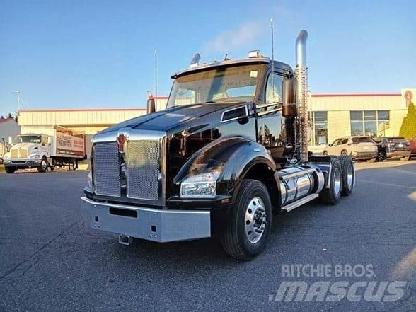 Kenworth T880 Vetopöytäautot