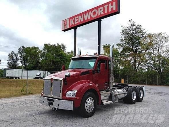 Kenworth T880 Vetopöytäautot