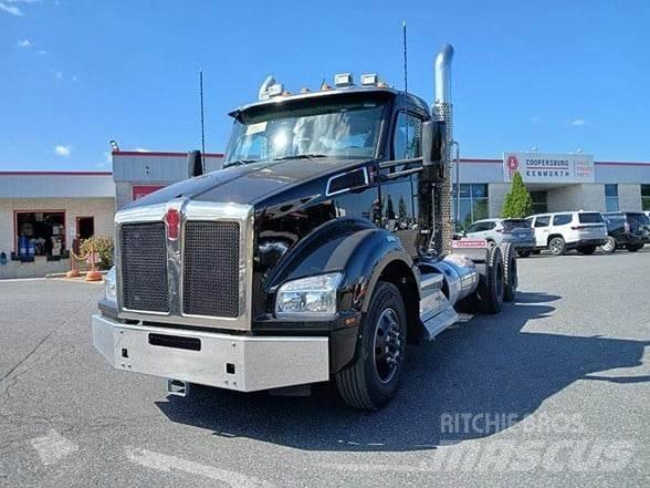 Kenworth T880 Vetopöytäautot