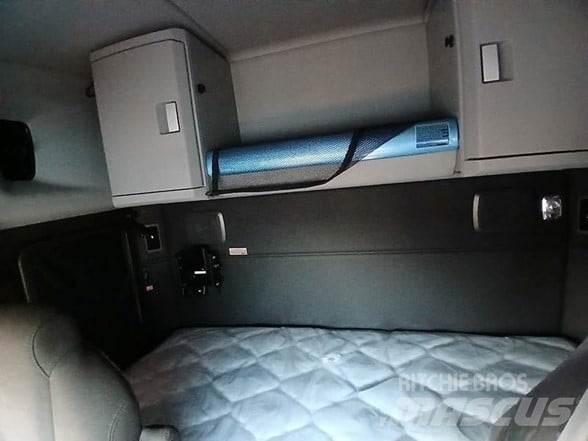 Kenworth T880 Vetopöytäautot
