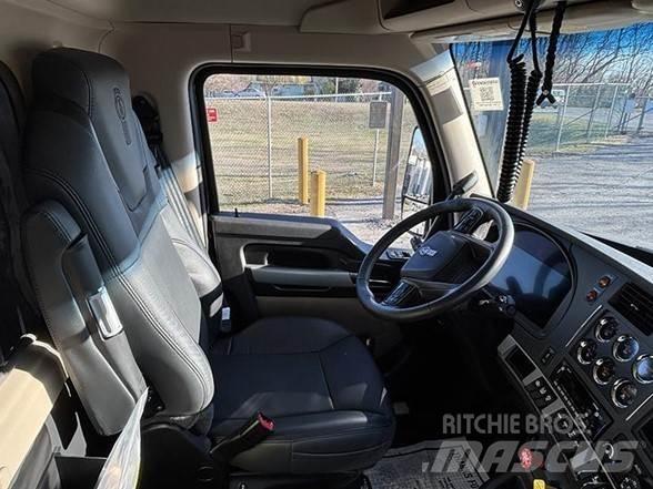 Kenworth T880 Sora- ja kippiautot